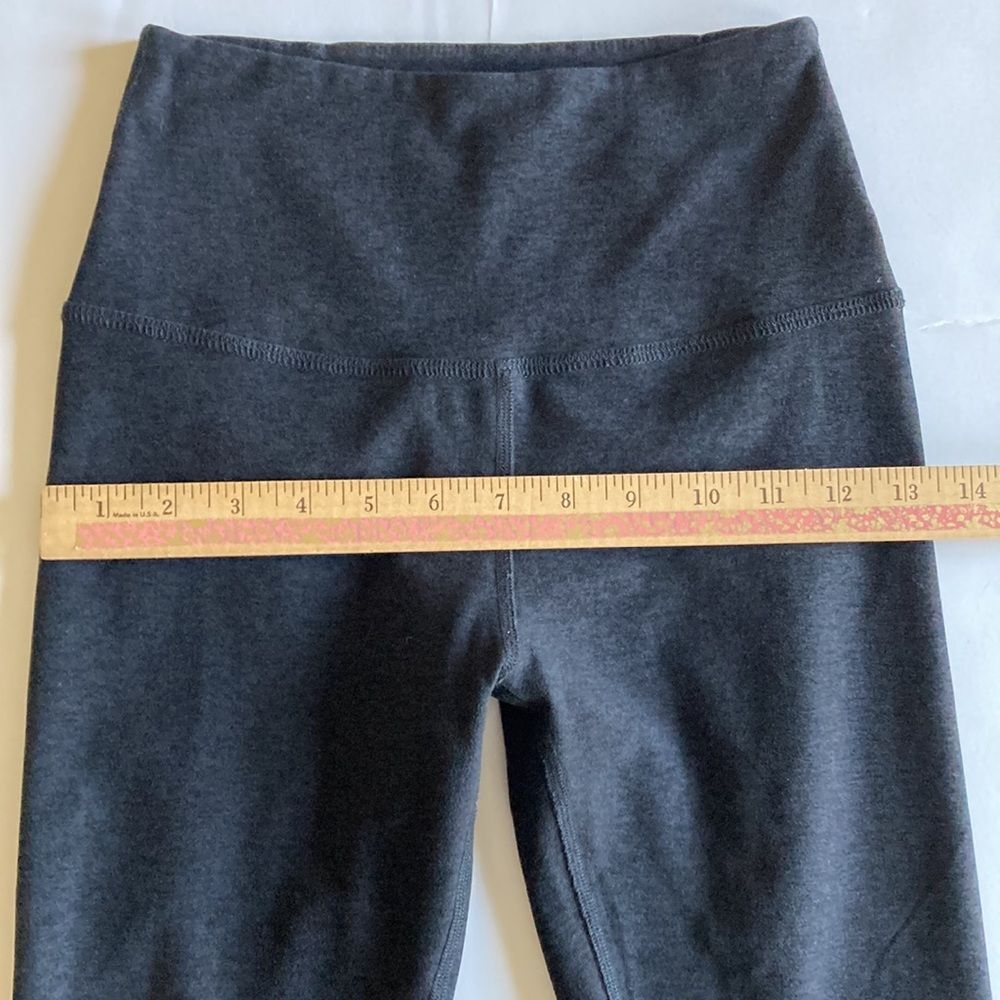 Beyond Yoga Cross It Back Spacedye 7/8 Leggings Small - Picture 6 of 9